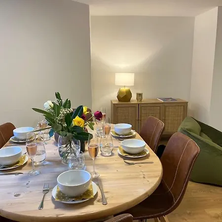 Chelston Grange Torquay Near The Beach With Private Garden & Parking Exterior photo